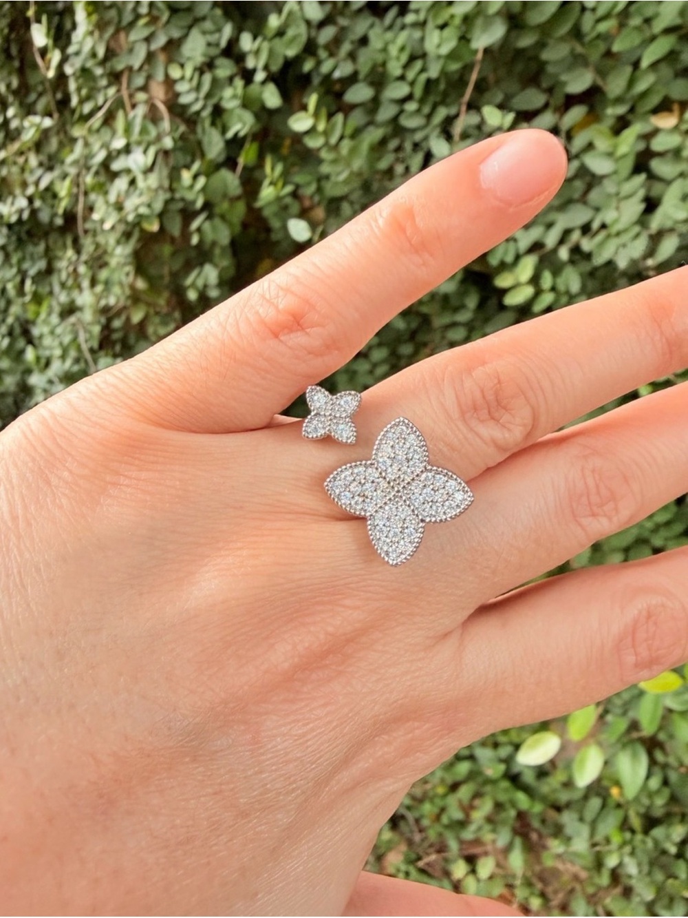 Diamond Look Pavรฉ Floral Open Ring in Silver - Jewelry - Picture 3 of 4